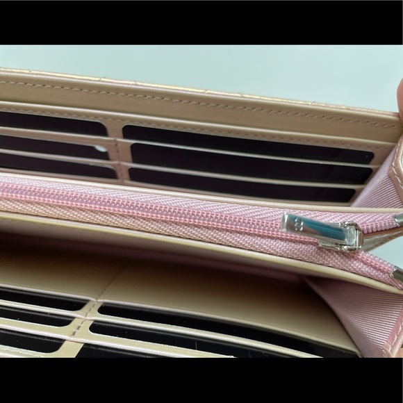 Chanel Long Flap Iridescent Wallet - Picture 4 of 10